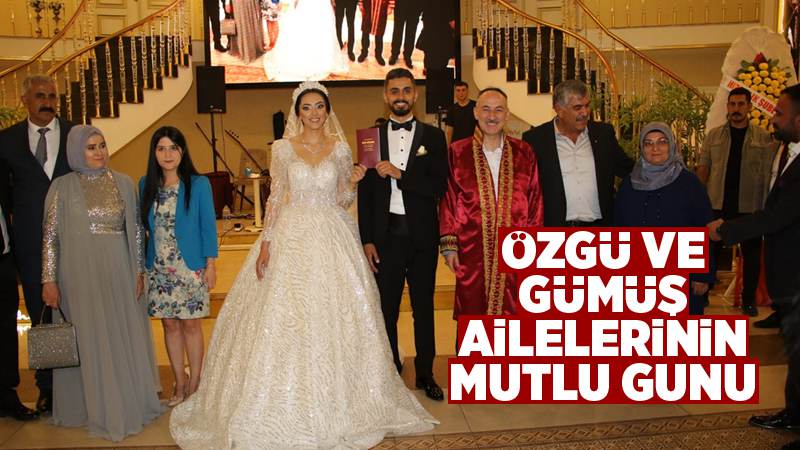 Özgü ve Gümüş ailelerinin mutlu günü 