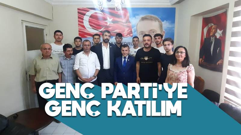 Genç Parti'ye genç katılım  