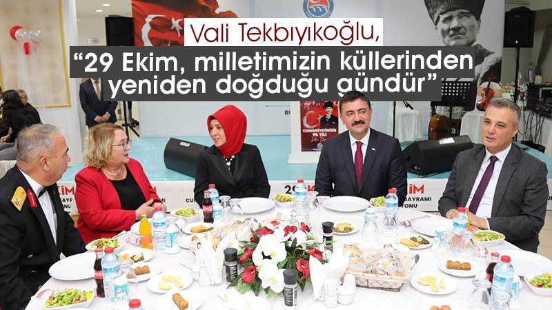 Tekbıyıkoğlu: “Milletimizin küllerinden yeniden doğduğu gündür”