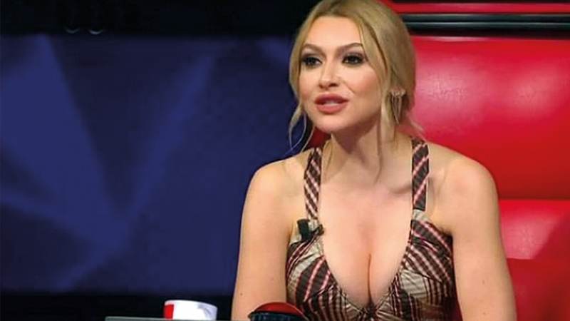 Hadise’den imalı paylaşım 