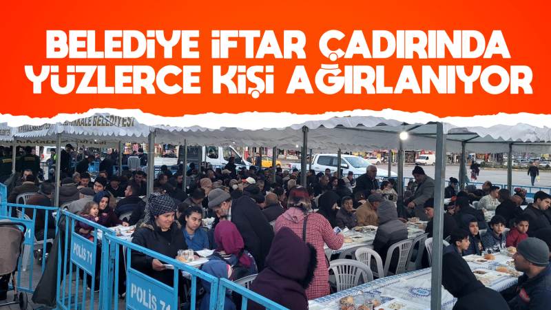 Belediye iftar çadırında yüzlerce kişi ağırlanıyor