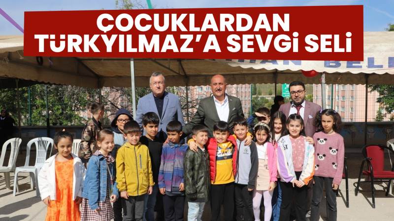 Çocuklardan Türkyılmaz’a sevgi seli