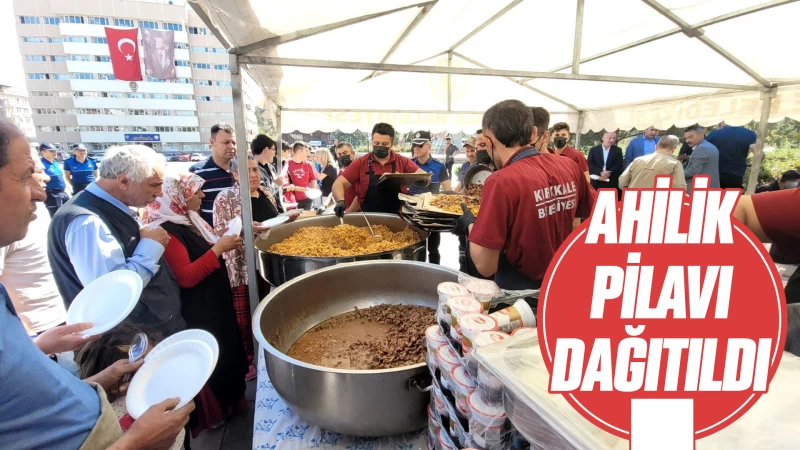 Ahilik pilavı dağıtıldı