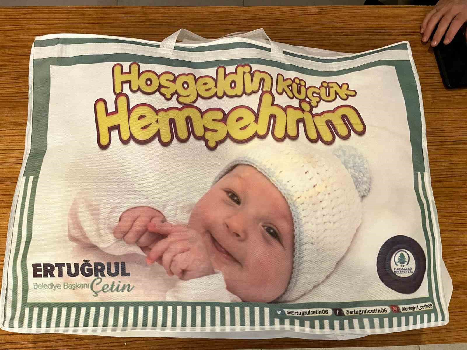 Pursaklar Belediyesinden bebeklere hoş geldin hediyesi