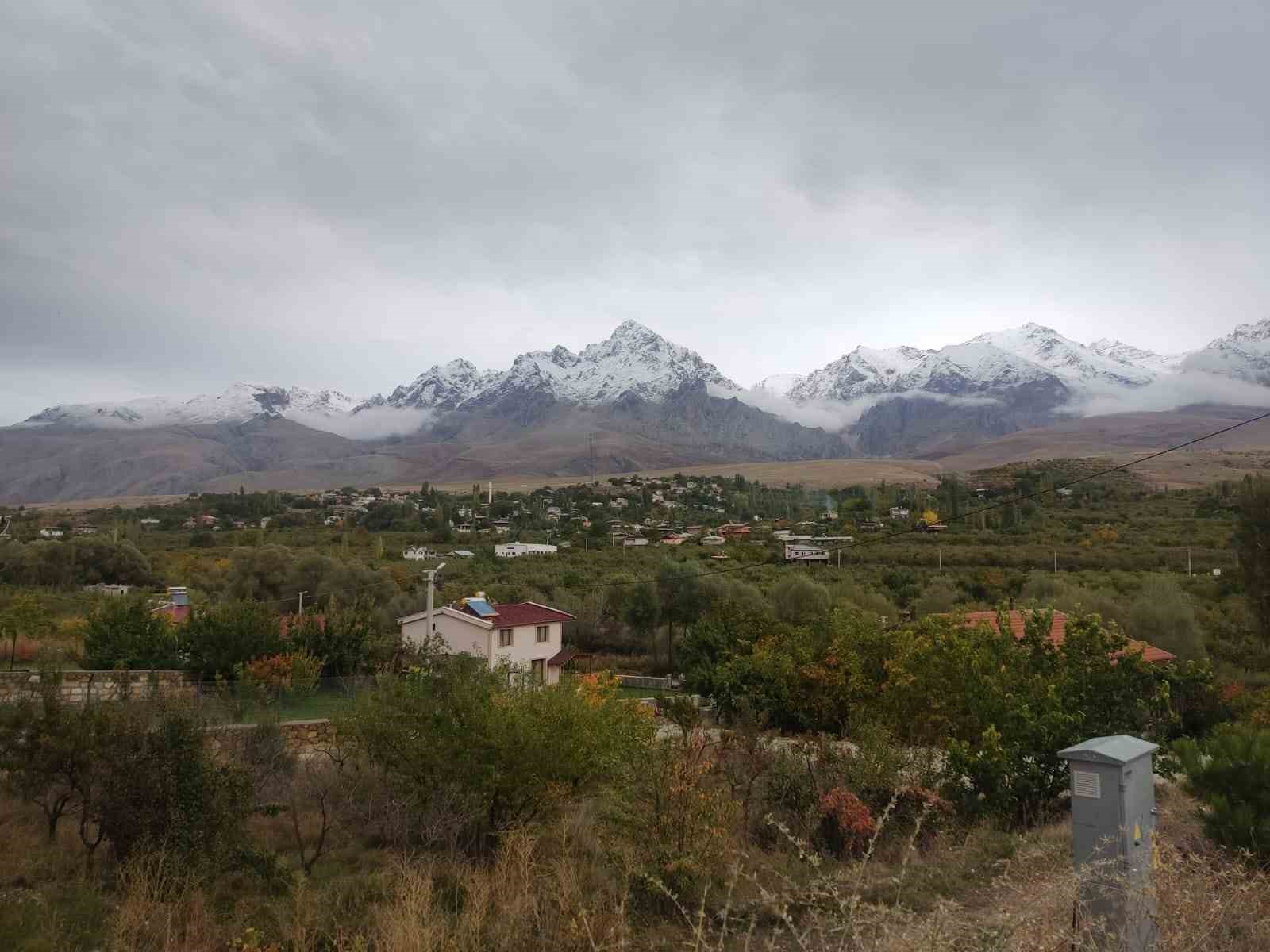 Niğde, Adana ve Kayseri bölgesne ilk kar düştü