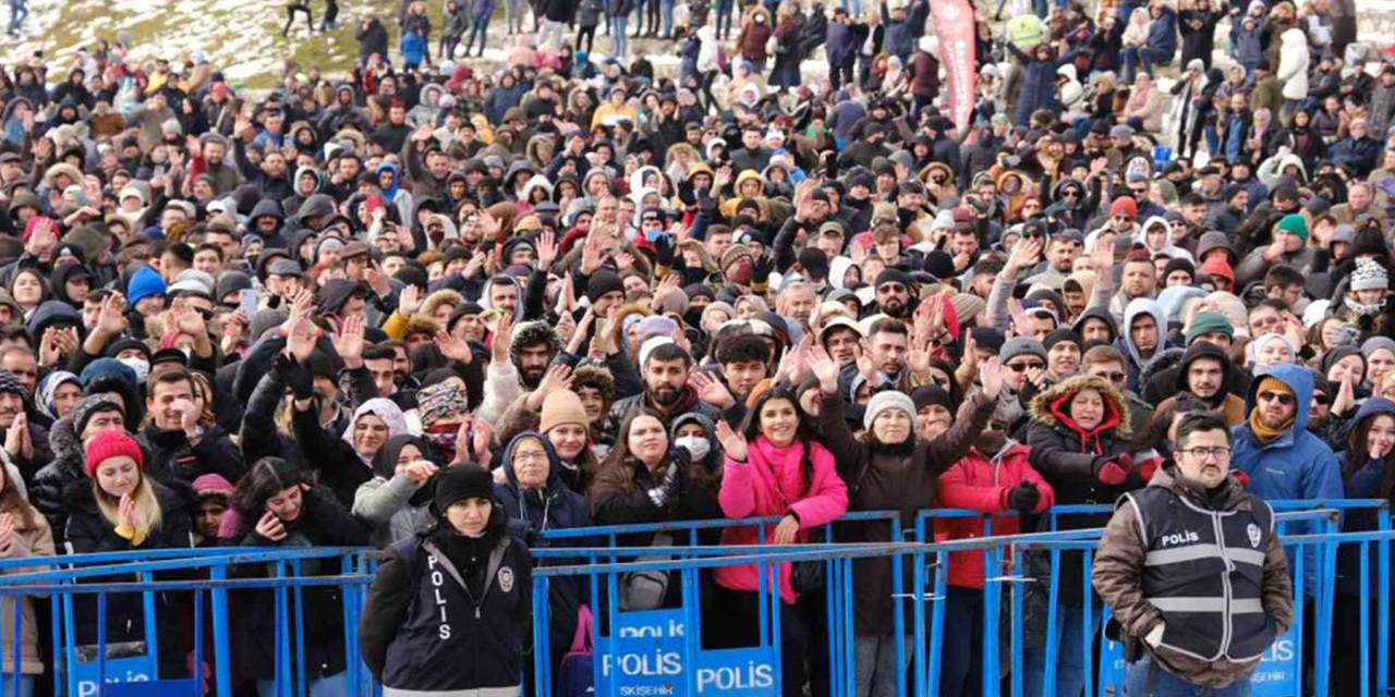 Başkan Yüzügüllü’den festival daveti