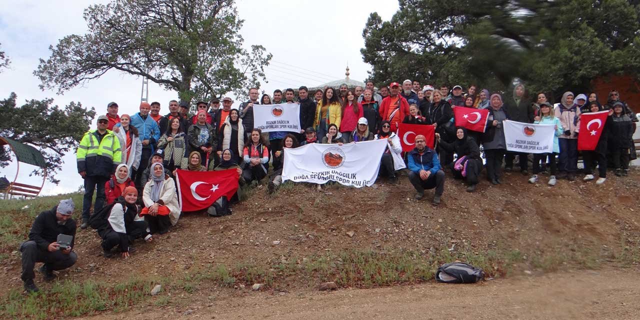 Bozkır Dağcılık Anneler Günü'nü Doğada Kutladı!