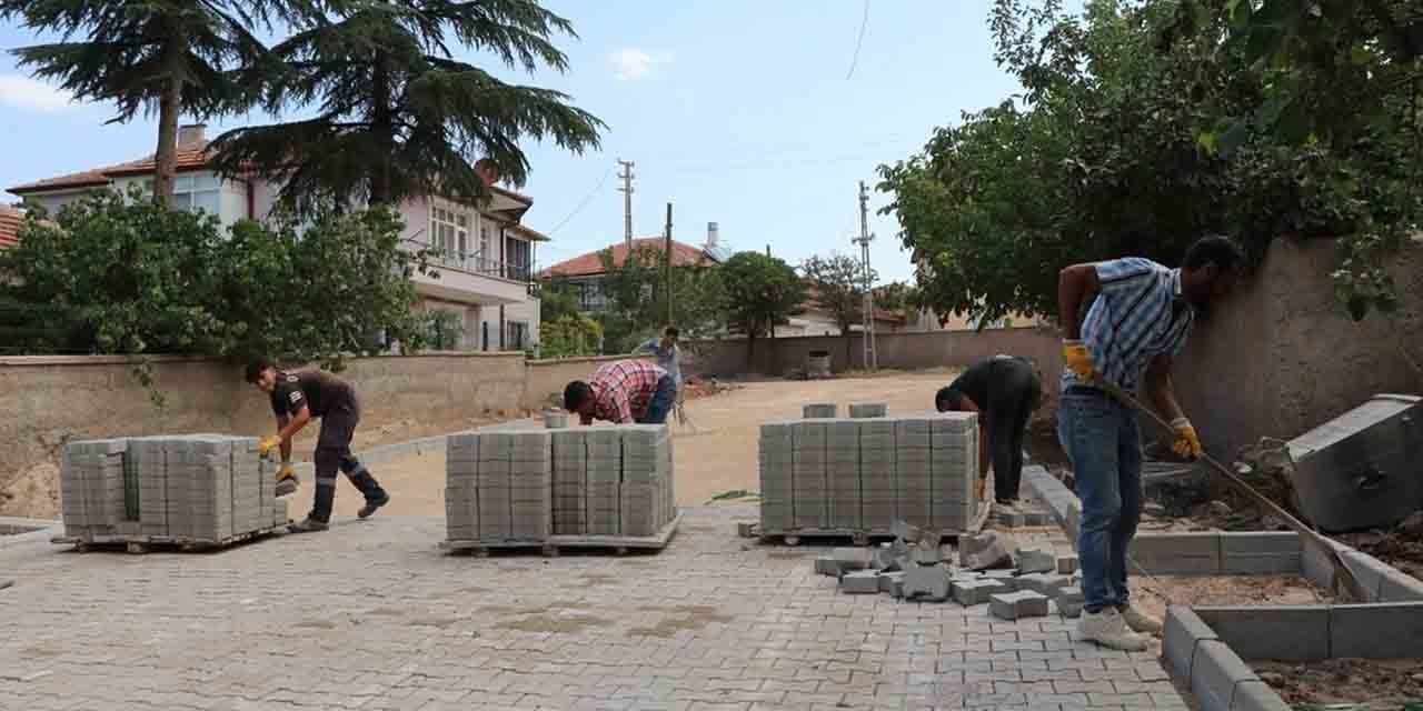 Yahşihan’da bozuk yollar yenileniyor