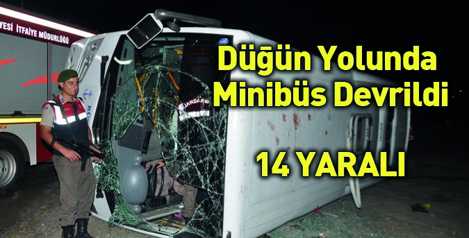 Düğün Yolunda Kaza; 14 Yaralı