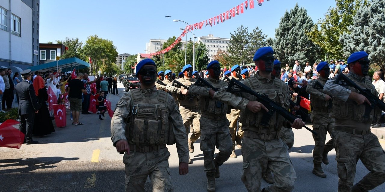 Kırıkkale'de, Büyük Zafer'in 102. yılı kutlandı