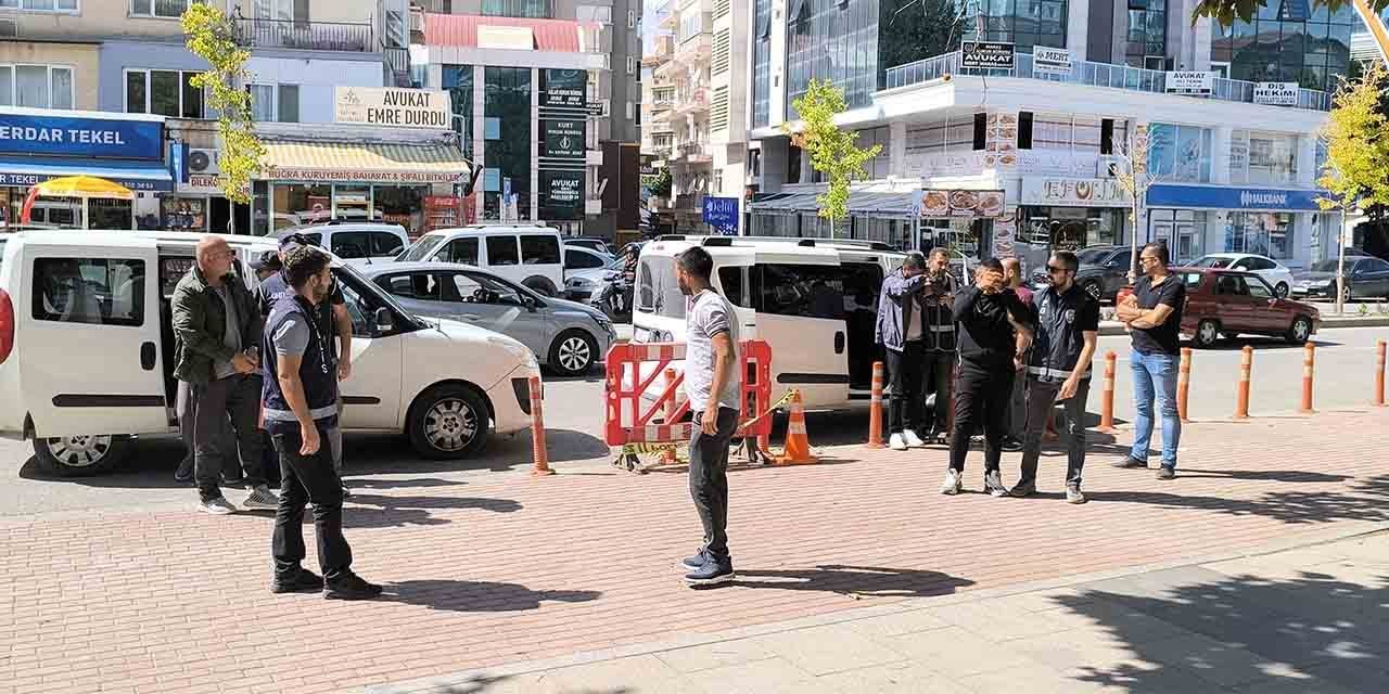 Kırıkkale yolunda düzensiz göçmen yakalandı