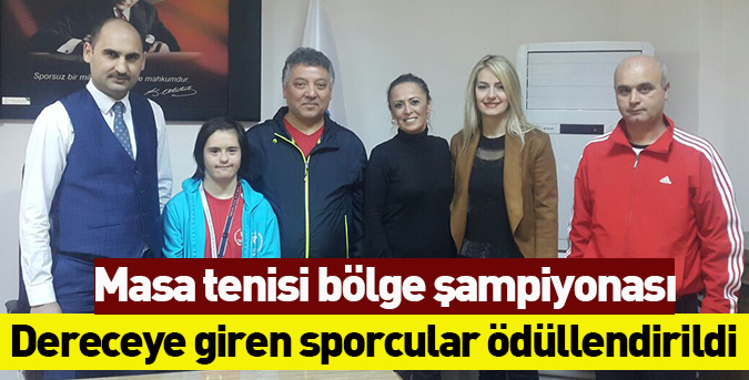 Masa tenisi bölge şampiyonası