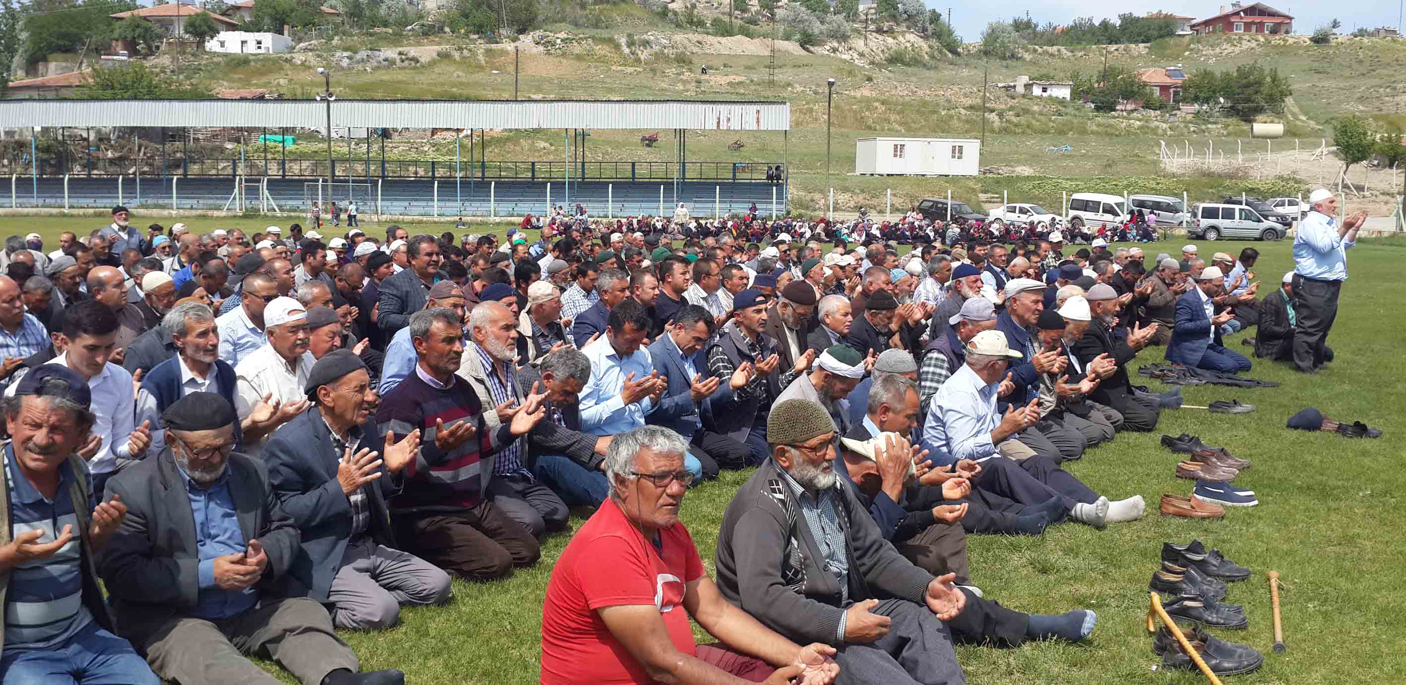 Karakeçili'de yağmur duasına çıkıldı