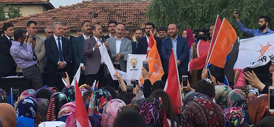 Kırıkkale Ak parti teşkilatının aşağı mahmutlarda büyük mitingi