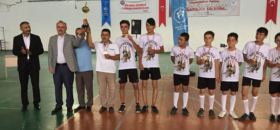 Kur'an kursları arası futbol turnuvası