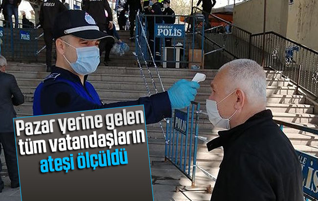 Zabıta pazaryeri girişinde bekledi, maskesiz vatandaşları içeri almadı