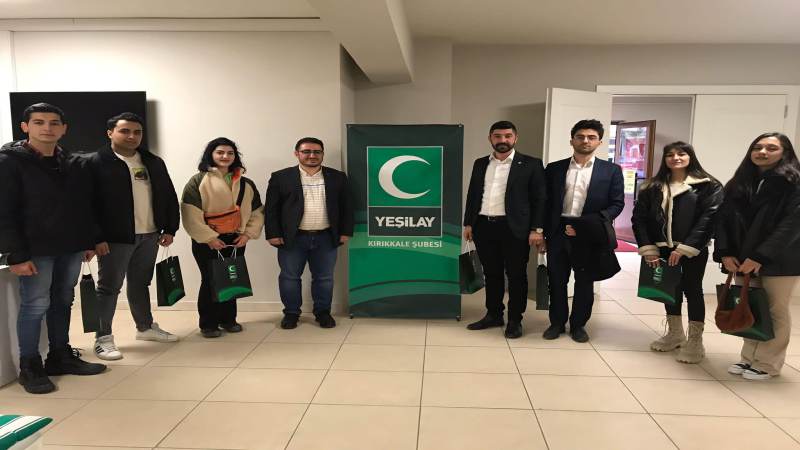 62271a795ba16.iyi-genclikten-yesilay-ziyareti.jpg